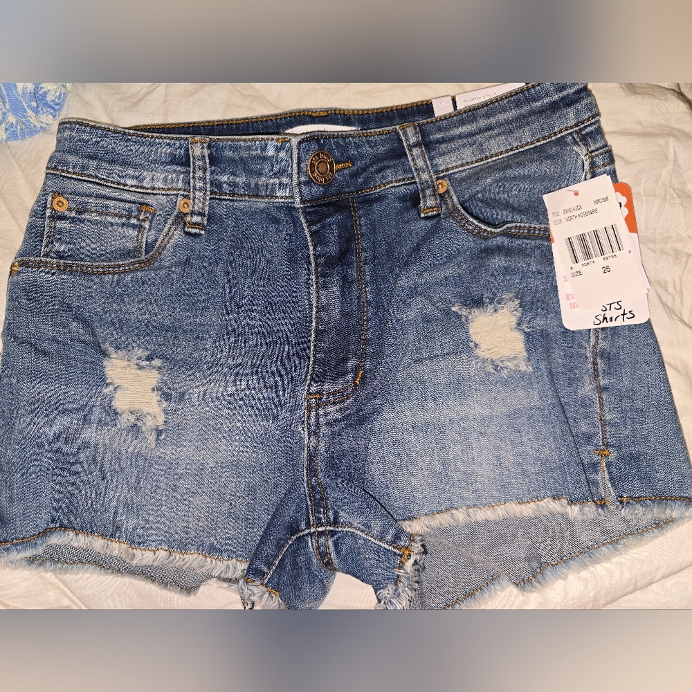 NWT STS DENIM SHORTS, SIZE 26 10" HIGH RISE